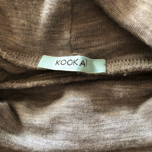 KOOKAI fine knit cropped turtle neck size M - Picture 4 of 4